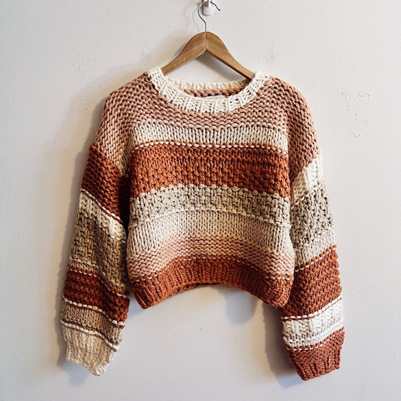 Sadie & Sage Sweaters - Sadie And Sage Chunky Pullover Cottage Core Sweater